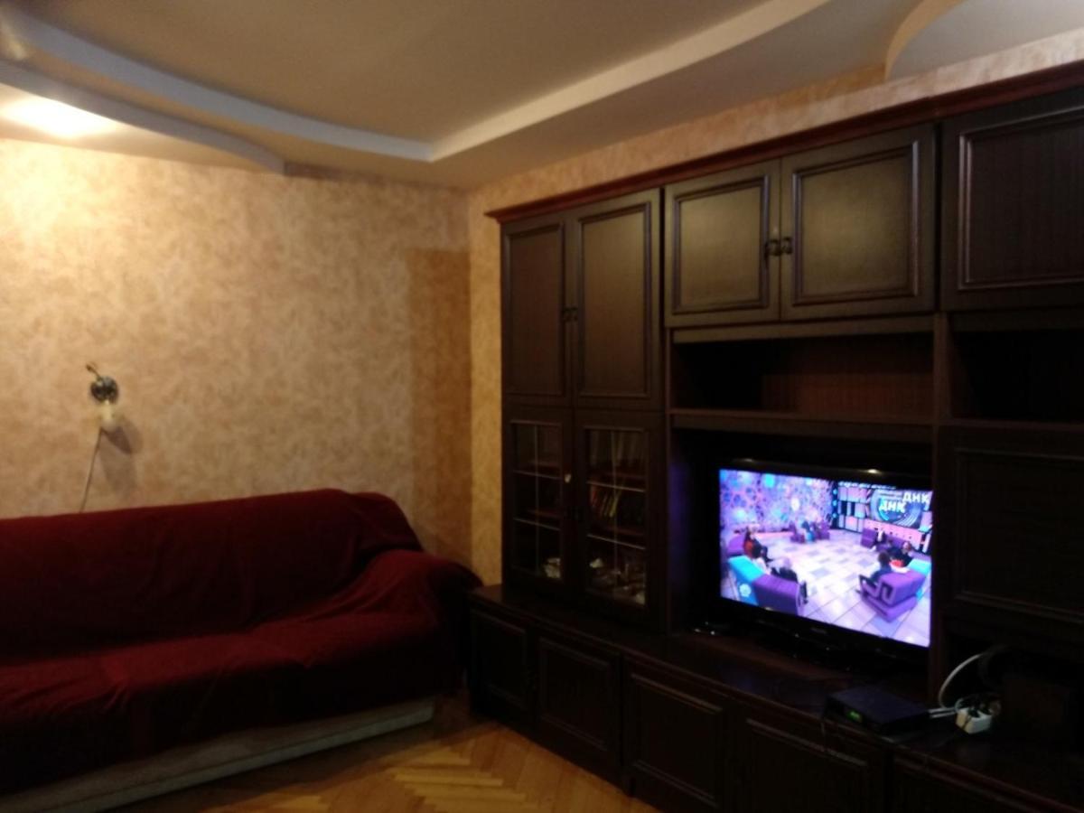 4-x Apartments Center Wi-Fi с 3-мя спальнями 95м2 Чернигов Экстерьер фото